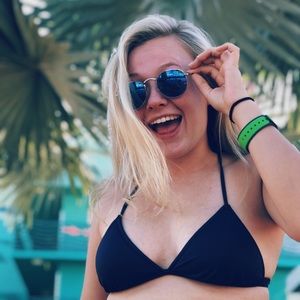 Meet your Posher, Hildahilda